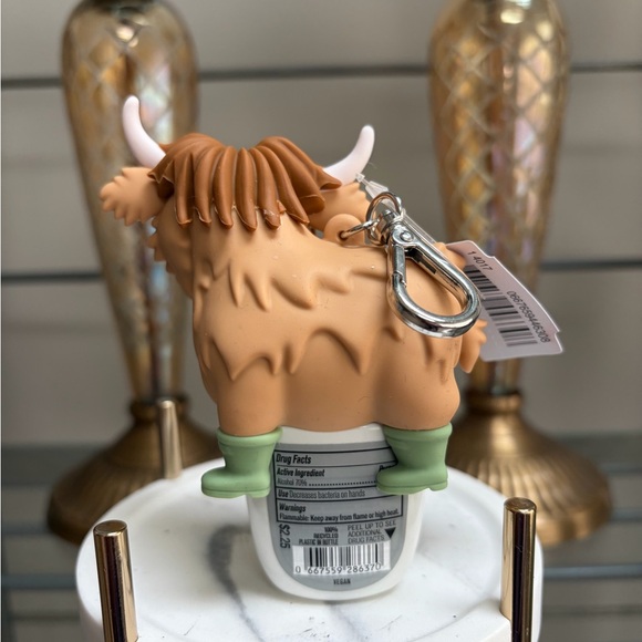 Bath and Body Works Cute Highland Cow PocketBac Holder and PocketBac NWT 2026 - Picture 2 of 2